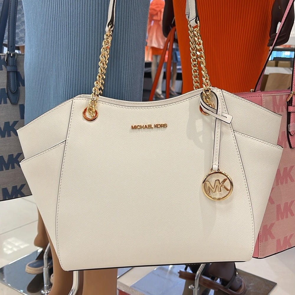 Michael Kors Jet Set Lg Saffiano Leather Chain Shoulder Tote MK
Optic White 
NWT - Picture 7 of 16